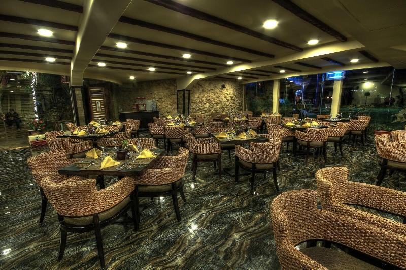 Africana Hotel & Spa - Restoran