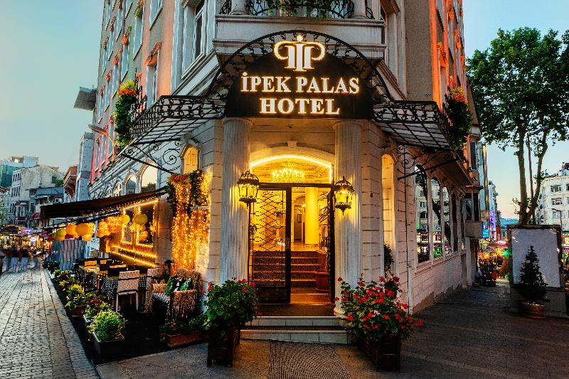 Ipek Palas - Genel