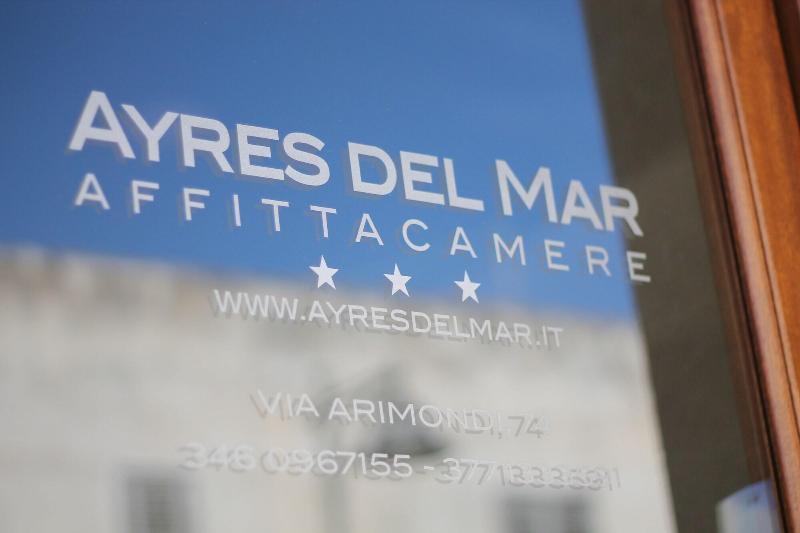 Ayres Del Mar - Genel