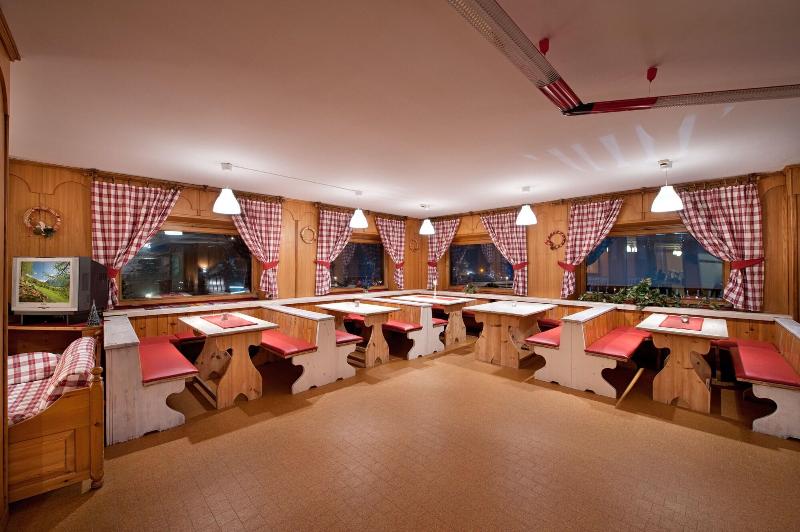 Hotel Teola - Lobi