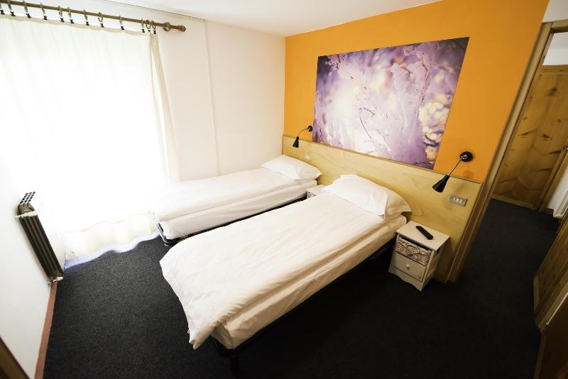 Hotel Teola - Oda