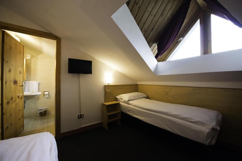 Hotel Teola - Oda