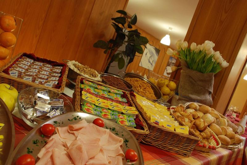 Hotel Teola - Restoran