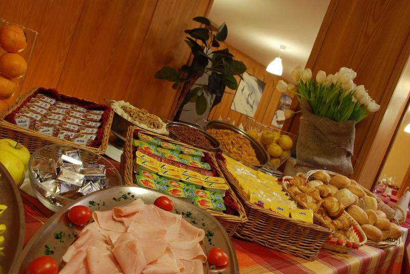 Hotel Teola - Restoran