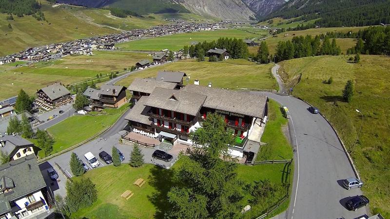 Hotel Teola - Teras