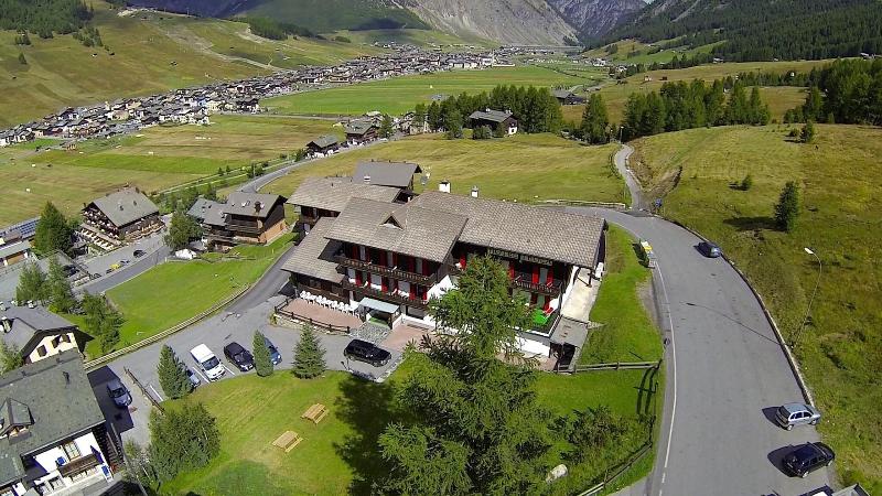 Hotel Teola - Teras
