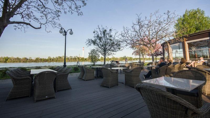 River Lodge - Oda