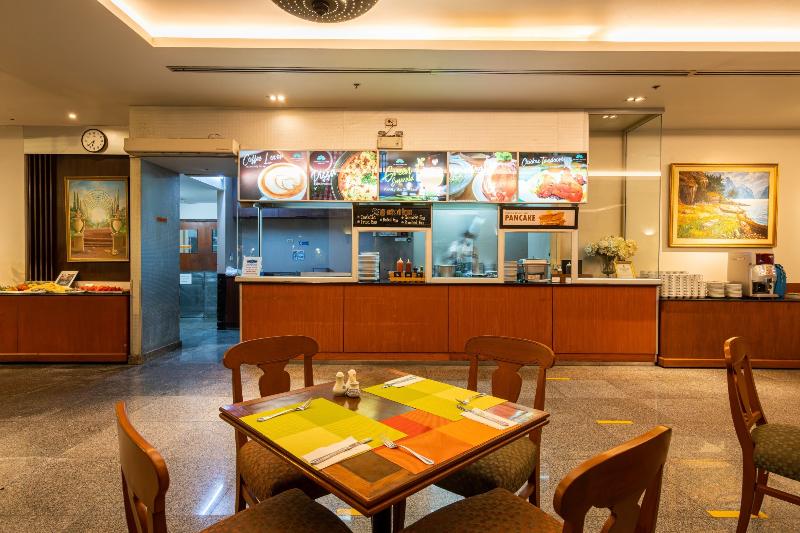The Royal Paradise Hotel & Spa - Restoran