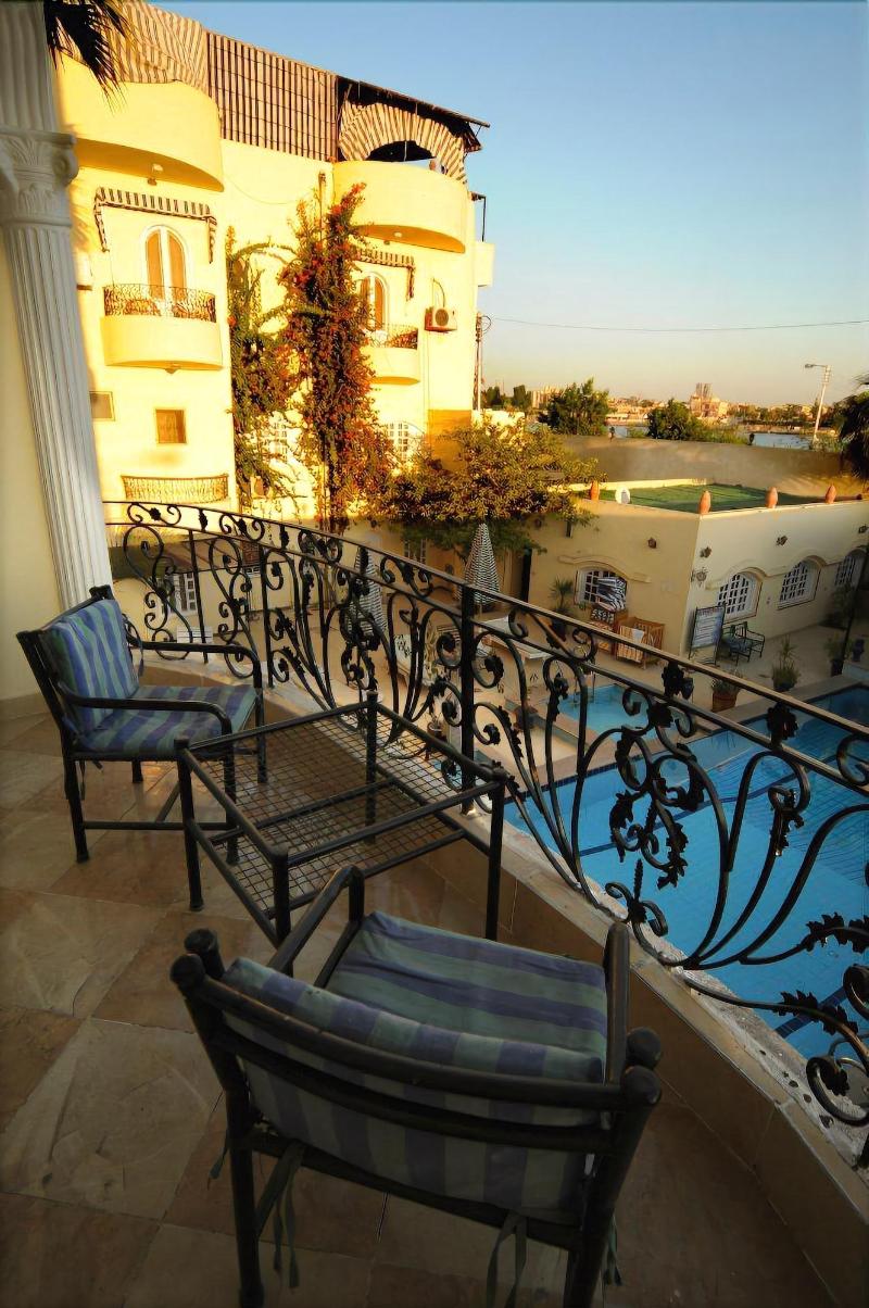 Nile Valley Hotel & Restaurant - Oda