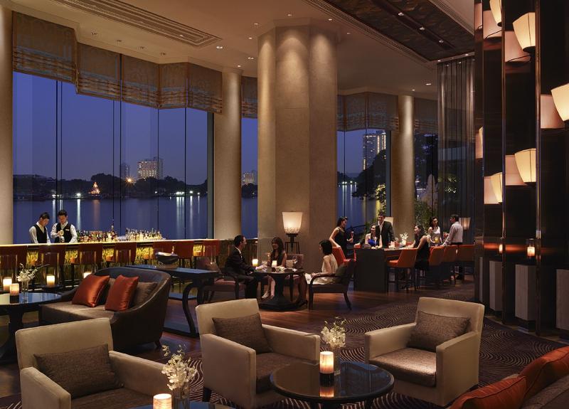 Shangri-La Bangkok - Bar