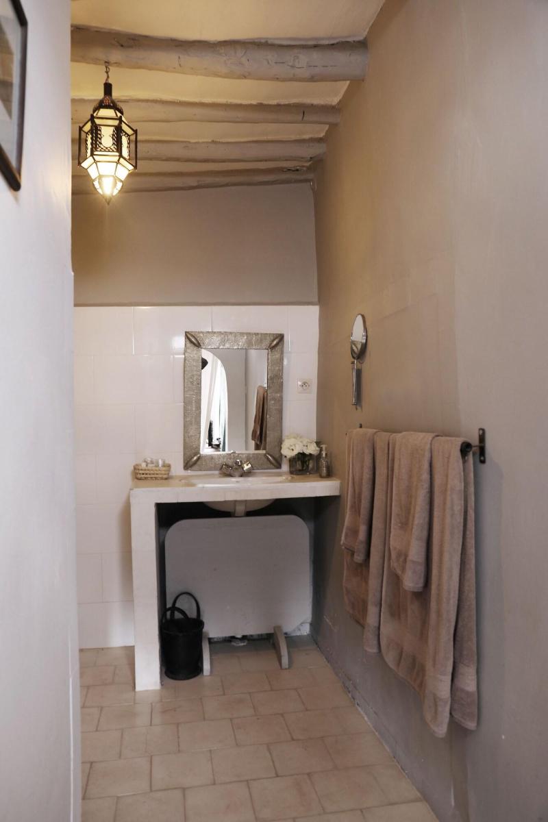 Le Petit Hotel Du Flouka - Oda