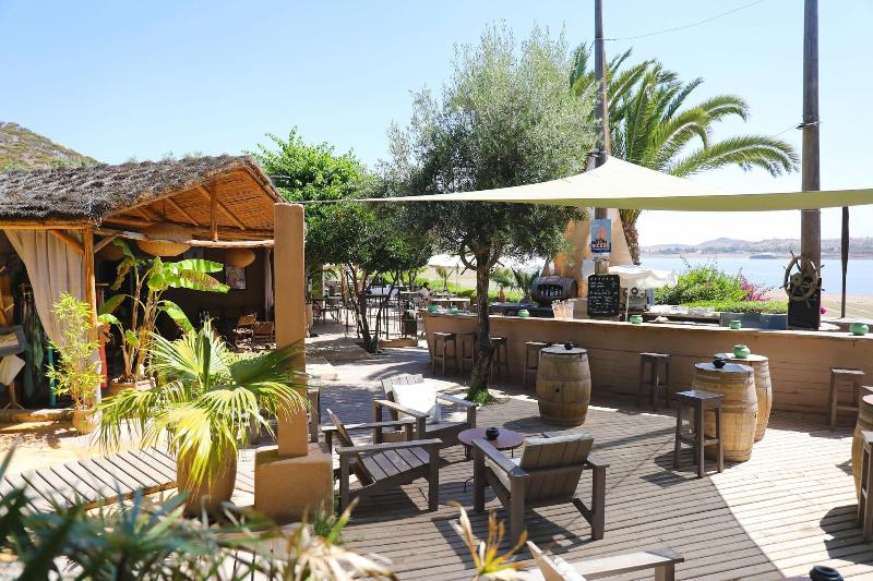 Le Petit Hotel Du Flouka - Restoran