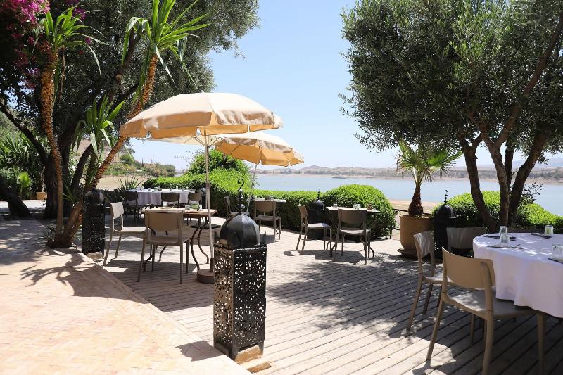 Le Petit Hotel Du Flouka - Restoran