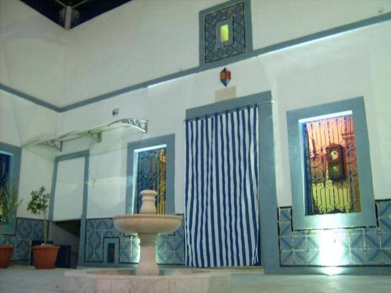 Dar Baaziz - Genel