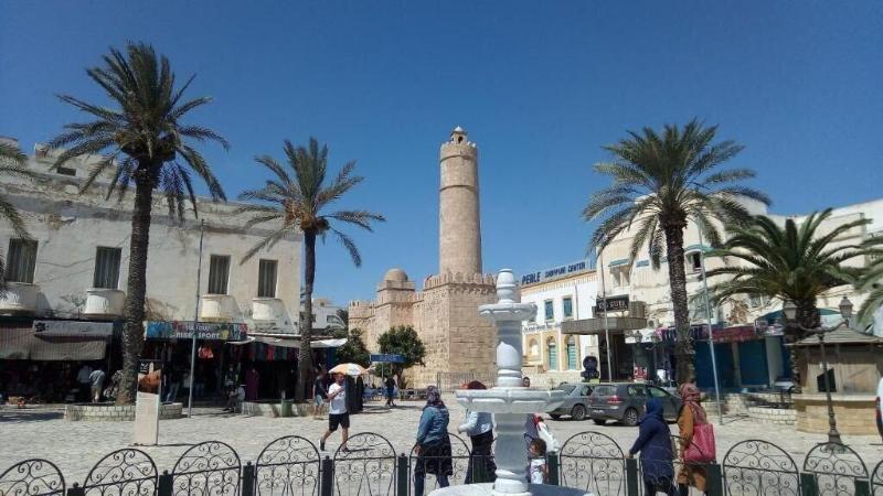 Dar Baaziz - Genel