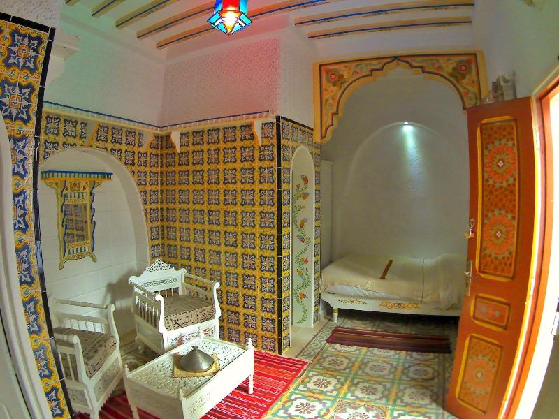Dar Baaziz - Oda