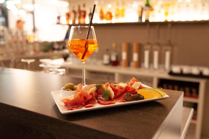 Best Western Hotel Tulln - Bar