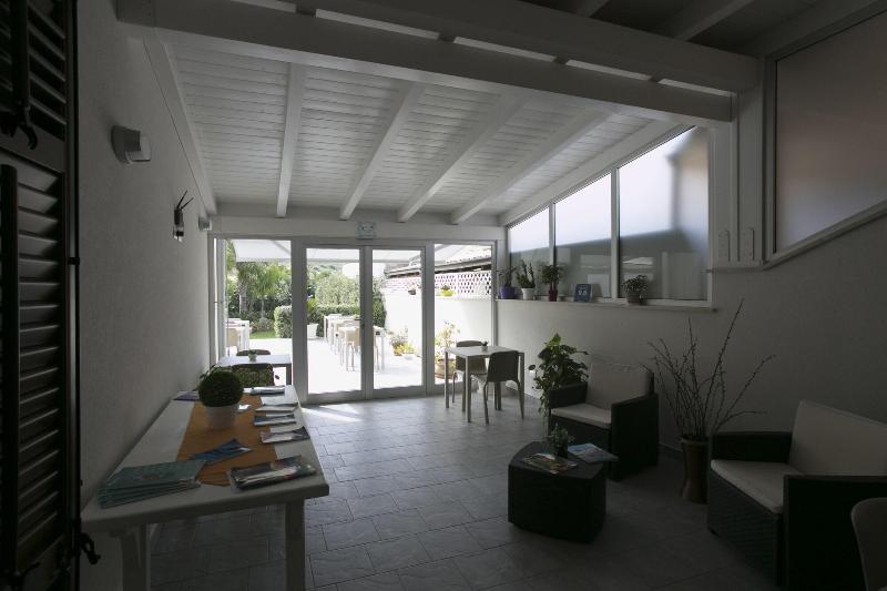 Rotte e Sentieri B&B - Lobi
