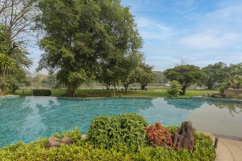 The Legend Chiang Rai Boutique River Resort & Spa - Havuz