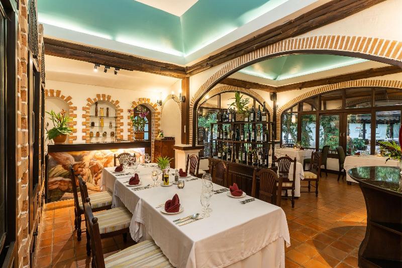 The Legend Chiang Rai Boutique River Resort & Spa - Restoran