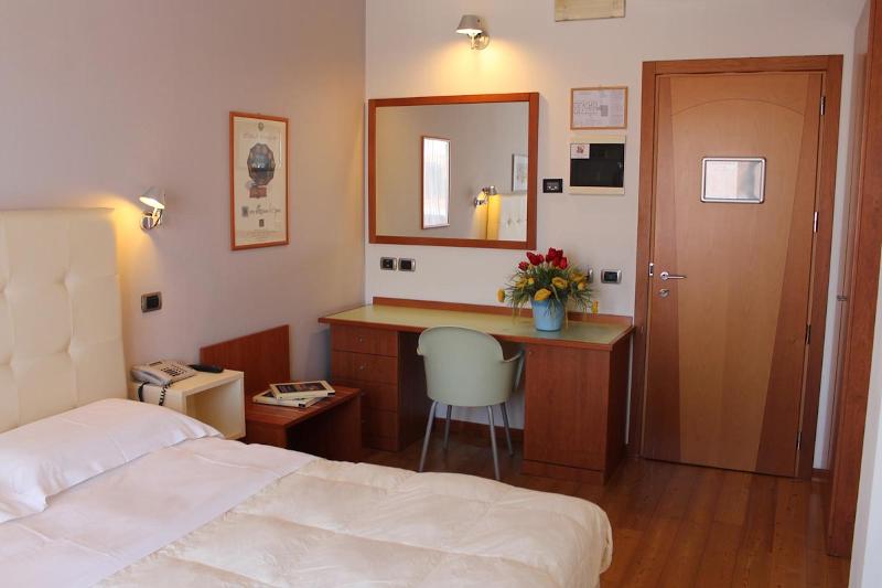 Rubicone Hotel - Oda