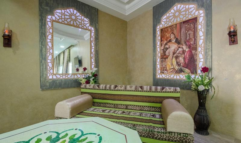Hotel Saheb Ettabaa - Lobi