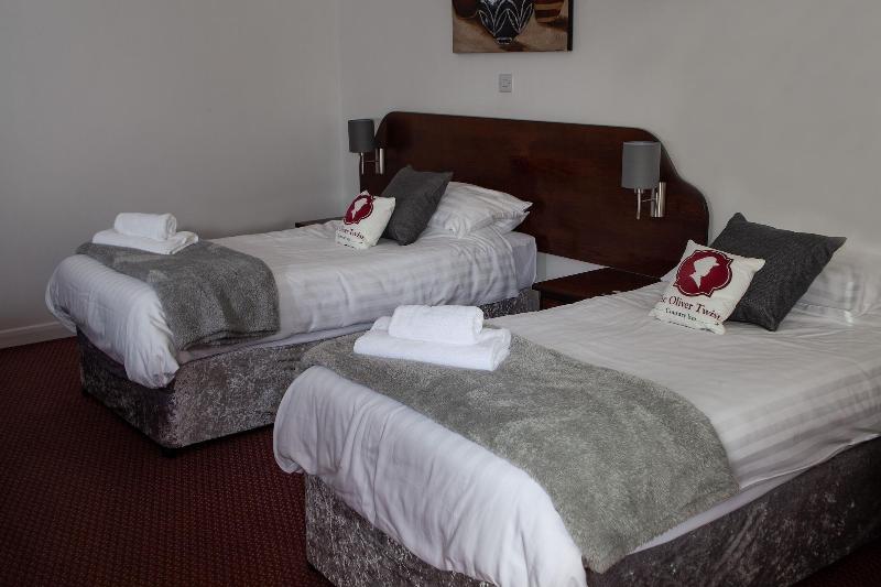 Oliver Twist Country Inn - Genel
