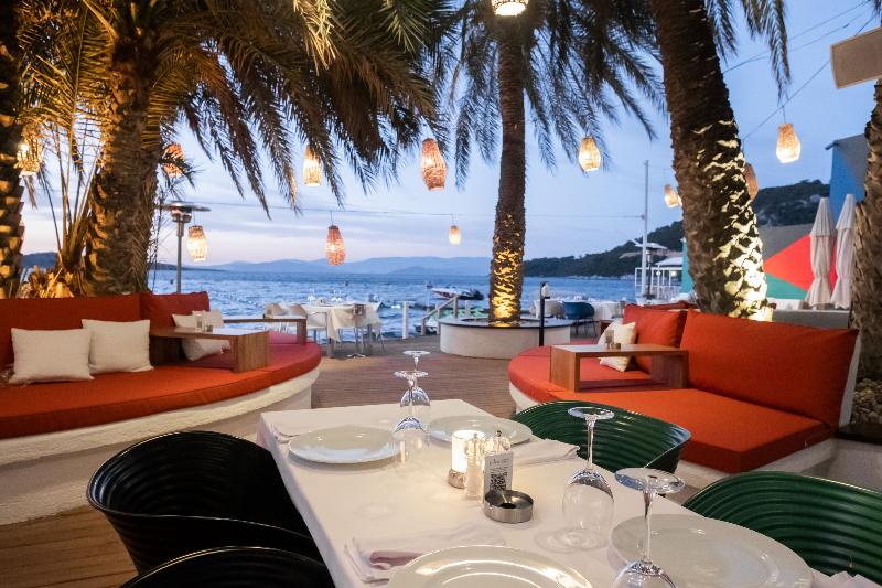 Flamm - Restoran