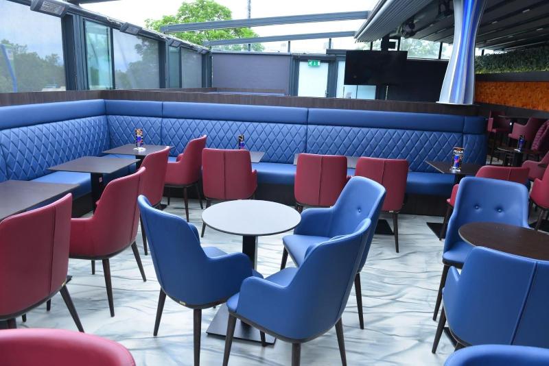 Primus Hotel & Apartments - Restoran