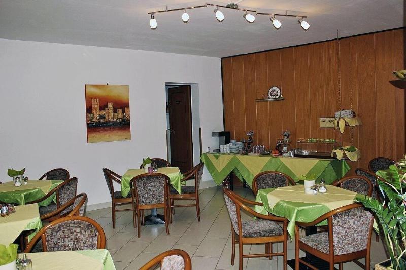 Pension Erlaa - Restoran