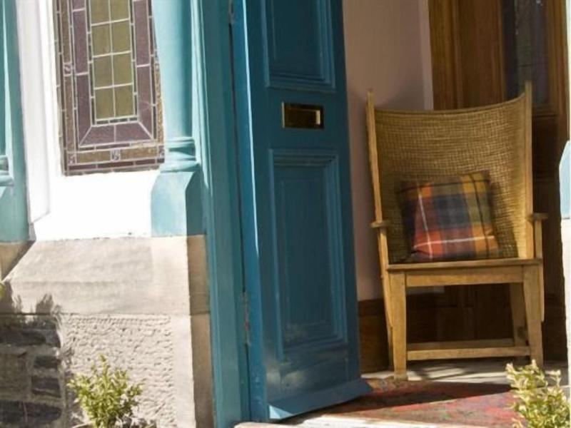 Dunallan House - Genel