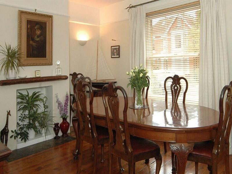 Endeavour House - Restoran