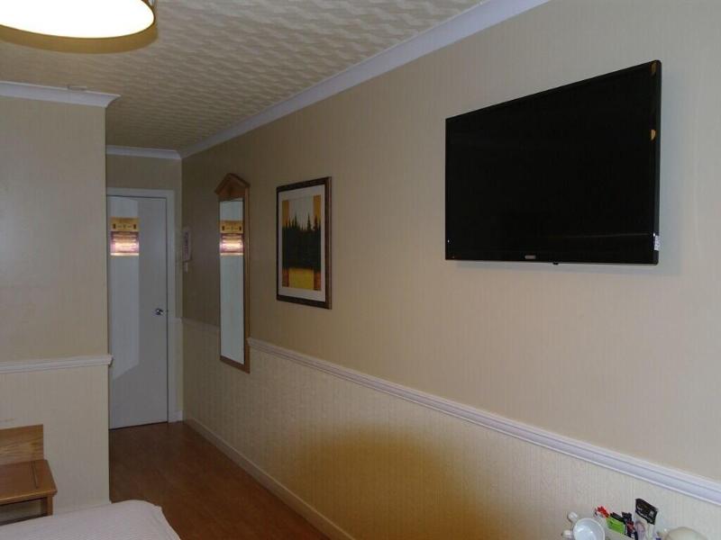 Gleniffer Hotel - Oda