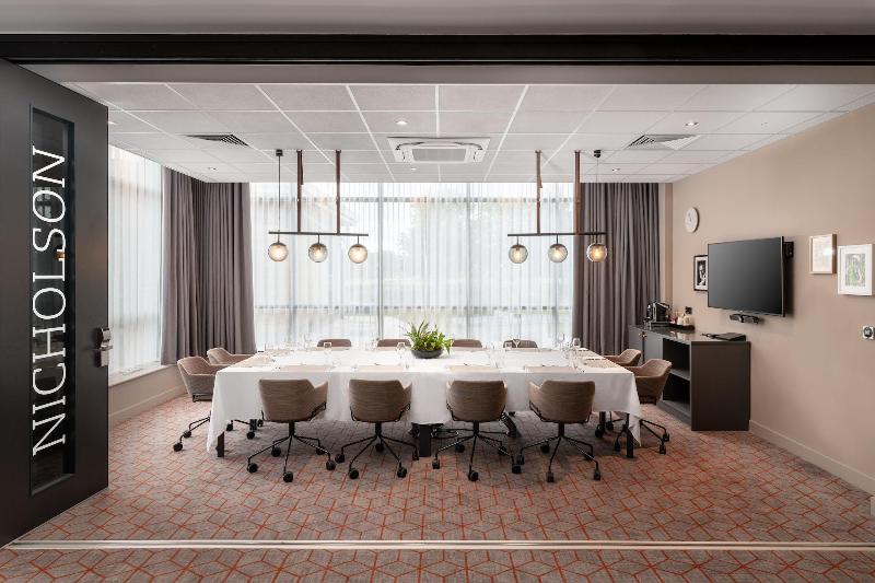 Hilton Garden Inn London Heathrow Airport - Toplantı