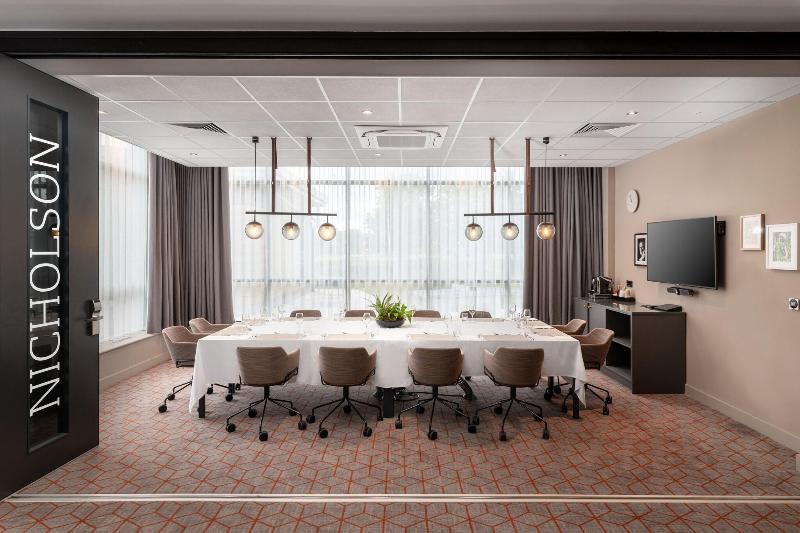 Hilton Garden Inn London Heathrow Airport - Toplantı