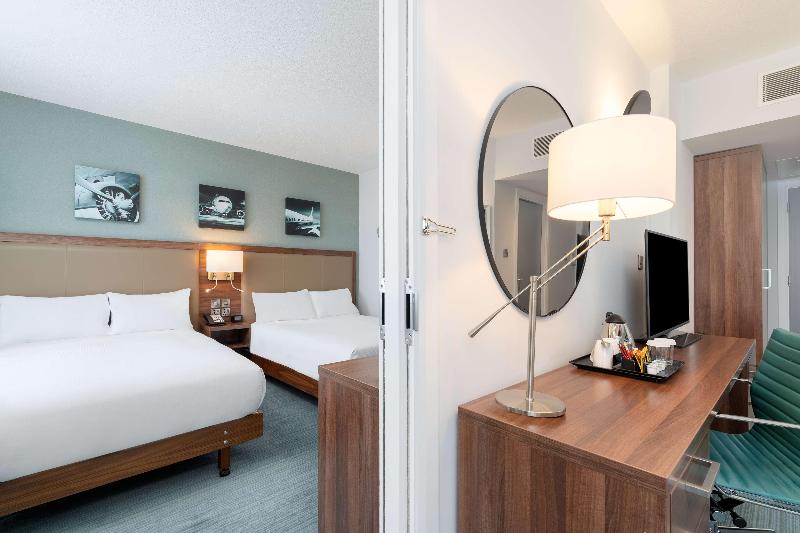 Hilton Garden Inn London Heathrow Airport - Genel