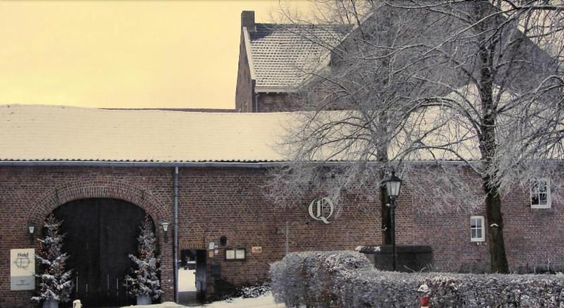 Hotel Schinvelder Hoeve - Genel