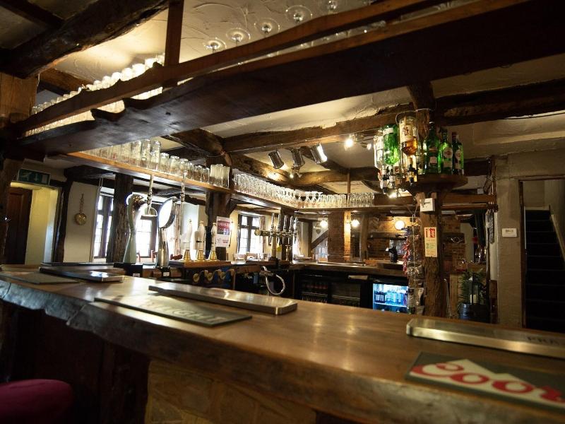 The Heath Inn - Bar
