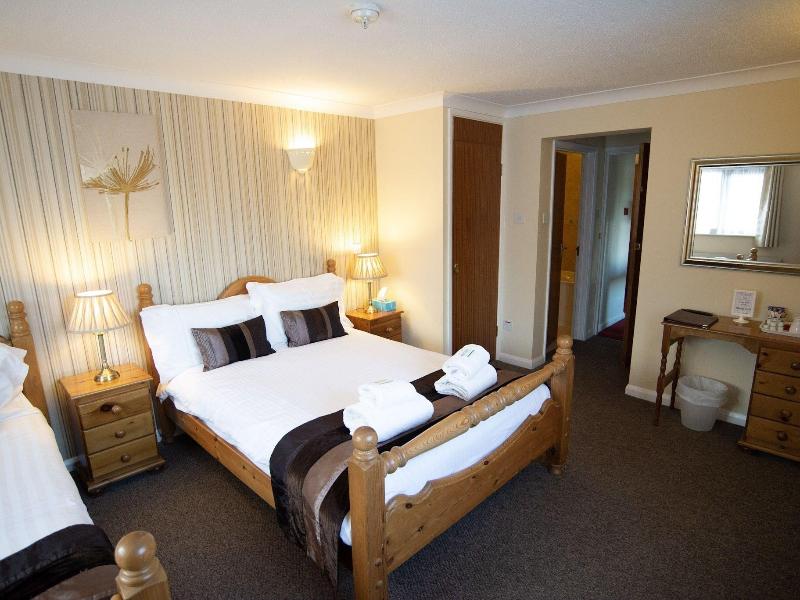 The Heath Inn - Genel