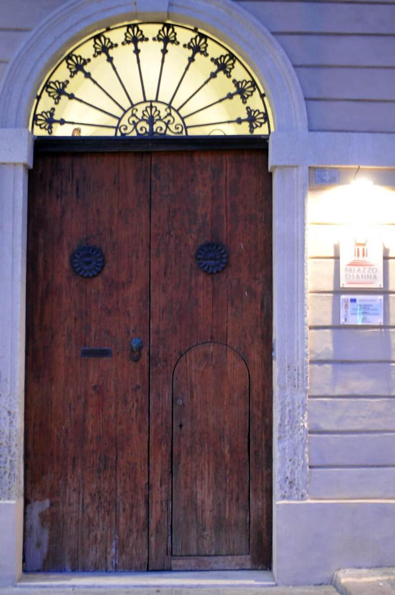 Palazzo Osanna - Genel