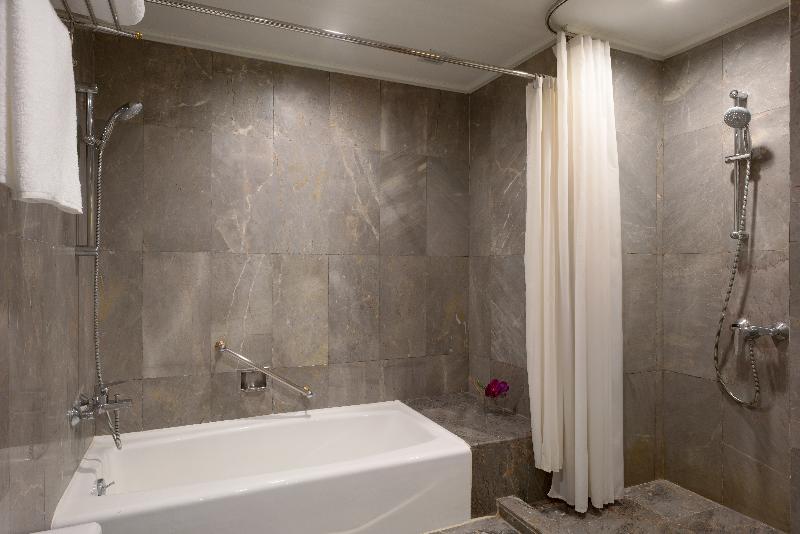 Avani Ratchada Bangkok Hotel - Oda