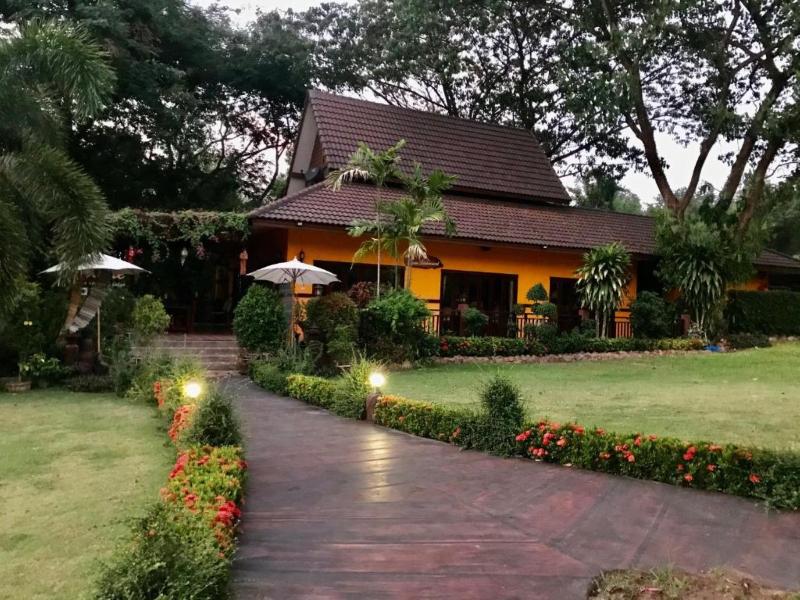 Papai Country Lodge SHA by ZUZU - Restoran