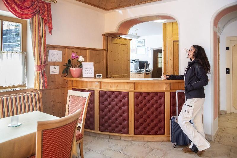 Hotel Gran Fanes - Lobi