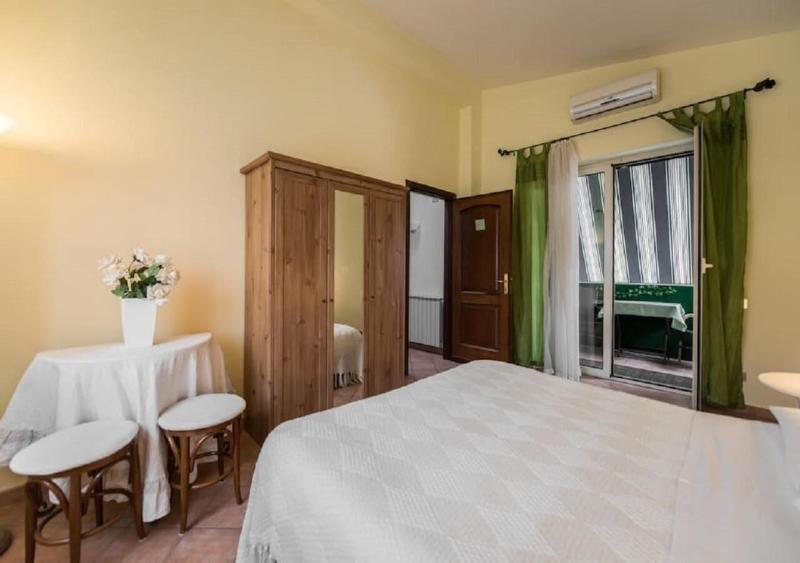 Fabiola Bed & Breakfast - Oda