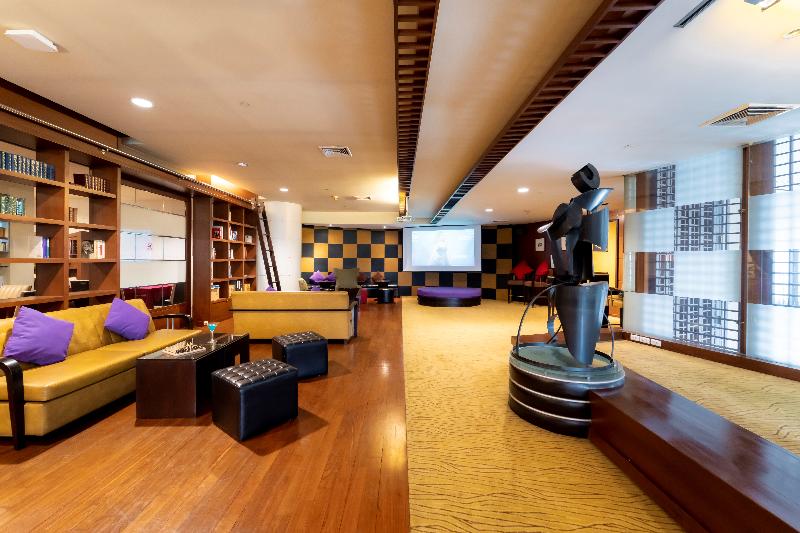 Century Park Hotel - Bar