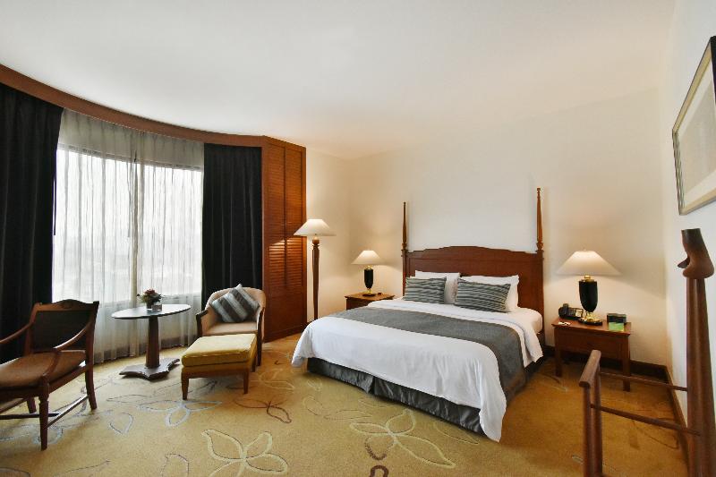 Century Park Hotel - Oda