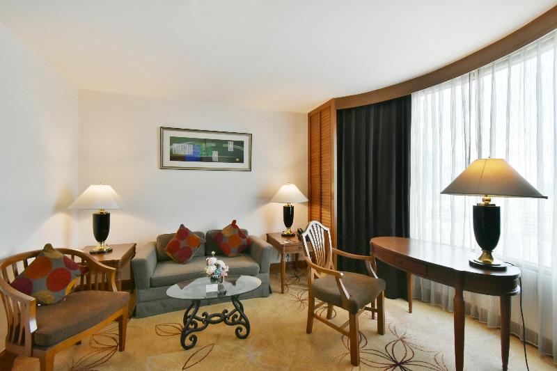Century Park Hotel - Oda