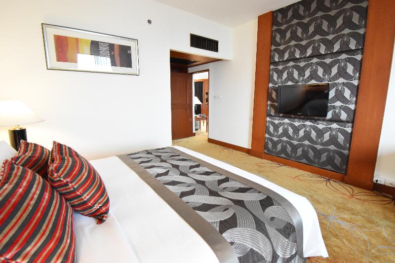 Century Park Hotel - Oda