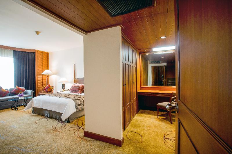 Century Park Hotel - Oda