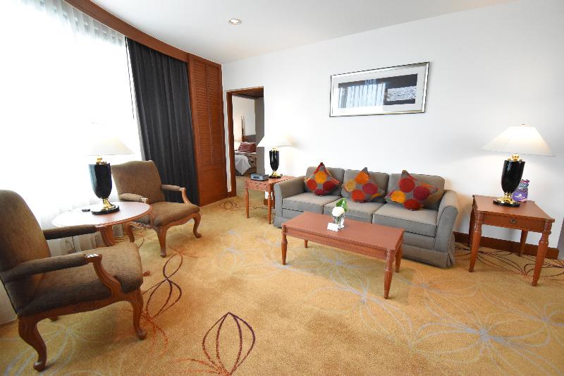 Century Park Hotel - Oda